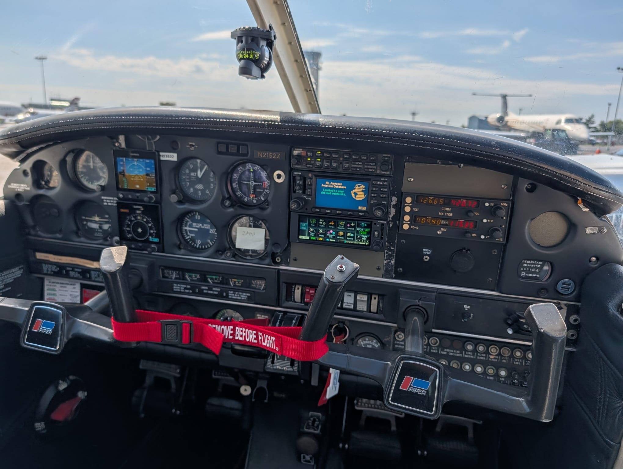 N2152Z Piper Warrior - Exterior